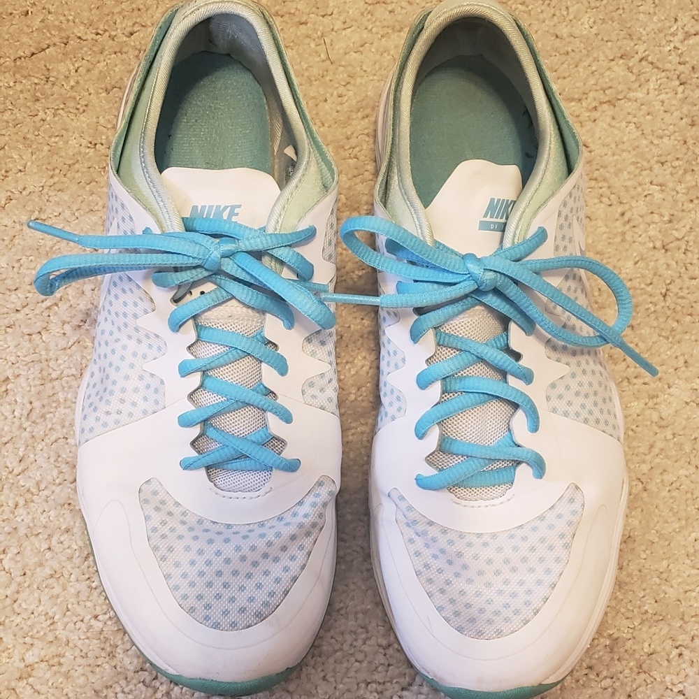 Nike DF TR3 sneakers